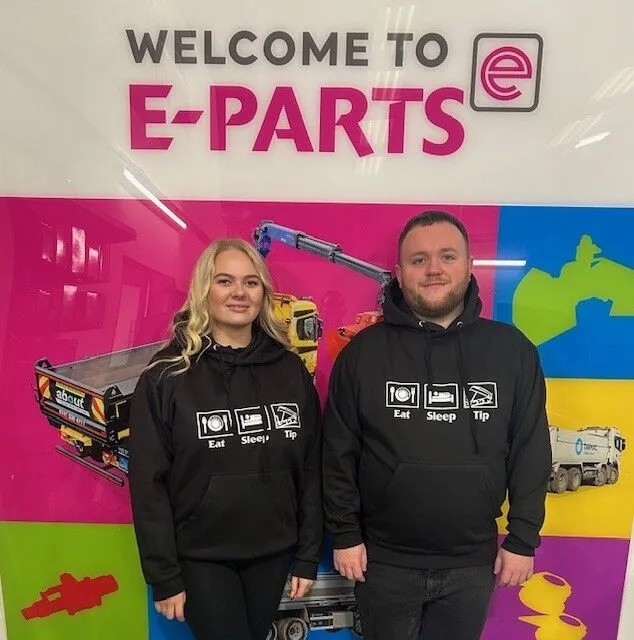 THOMPSONS (EAT-SLEEP-TIP) HOODIE BLACK (EACH)