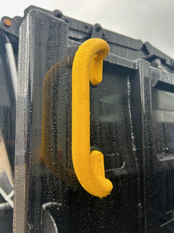 Thompsons Hotbox Gantry Grab Handle (Yellow) - Image 2