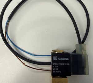 Hyva Hookloader VALVE 3/2 24VDC NC WITH CABLE AND PLUG